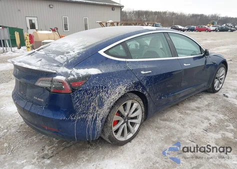 2018 Tesla Model 3 Long Range/Performance из США, поврежденный, VIN 5YJ3E1EB8JF081833